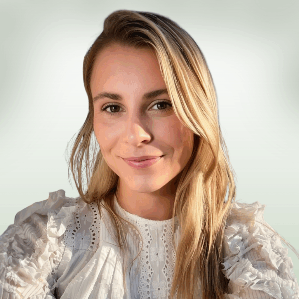 MORGAN SCHWEITZER Headshot